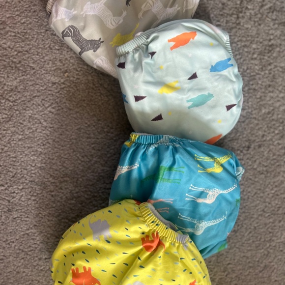 Lil Helper cloth diaper set - Picture 5 of 10
